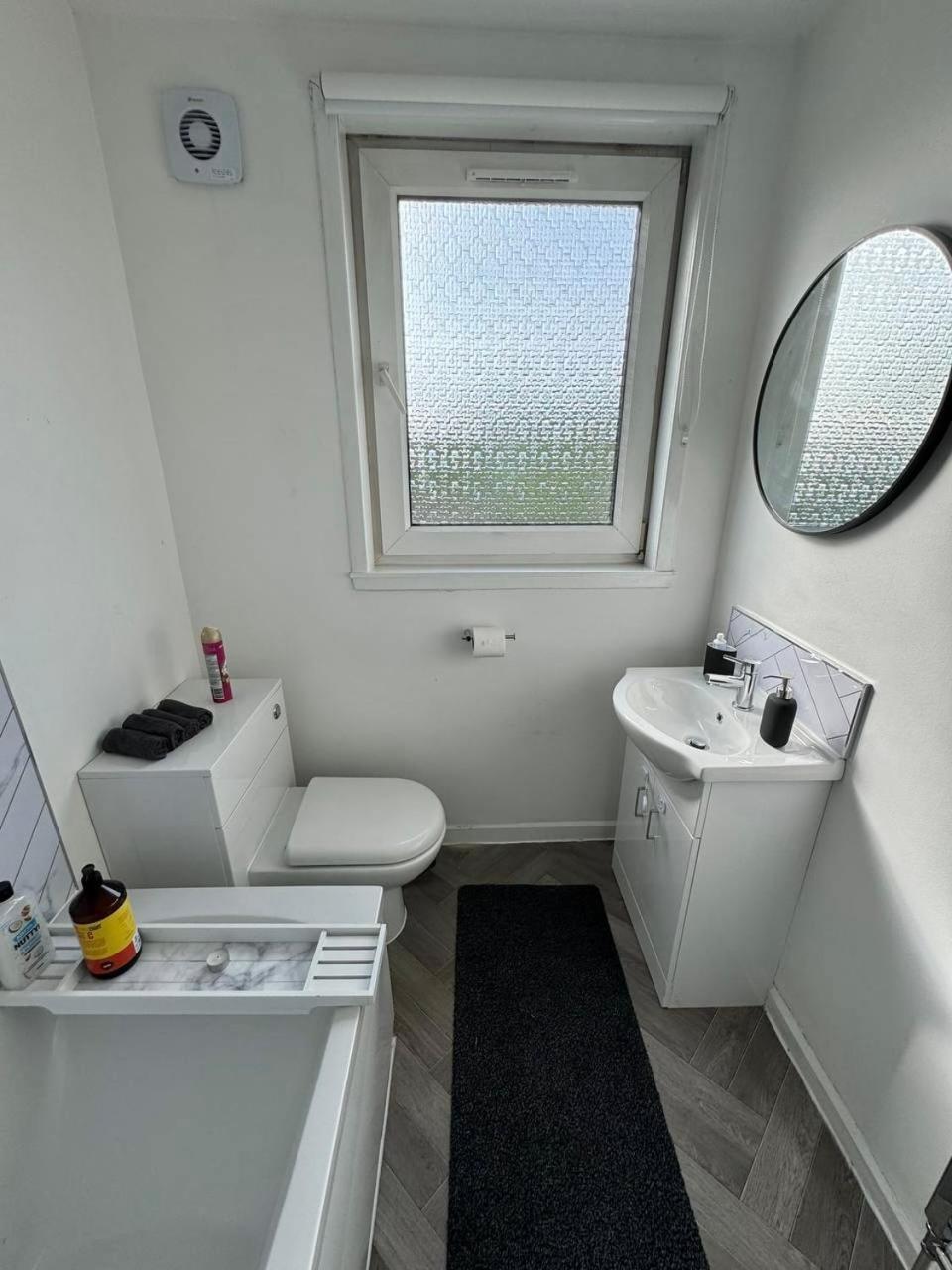Clydebank Brand New 3Bdr Home, Glasgow Dış mekan fotoğraf